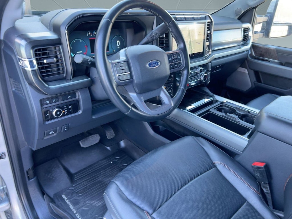 Used 2023 Ford F-250 Lariat Truck