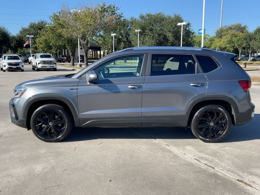 Used 2022 Volkswagen Taos SEL