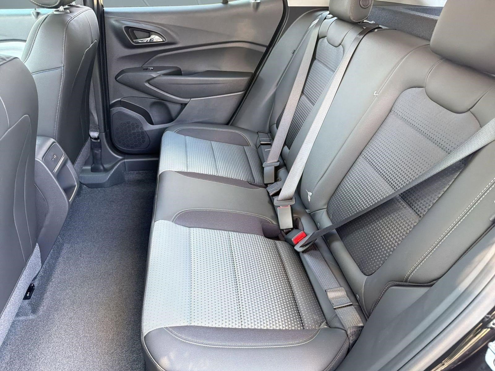 2026 Chevrolet Trax LT - Photo 15