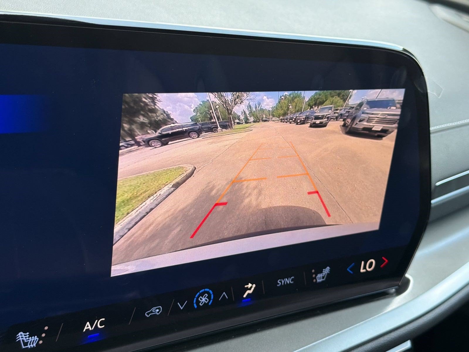 2026 Chevrolet Traverse LT - Photo 19