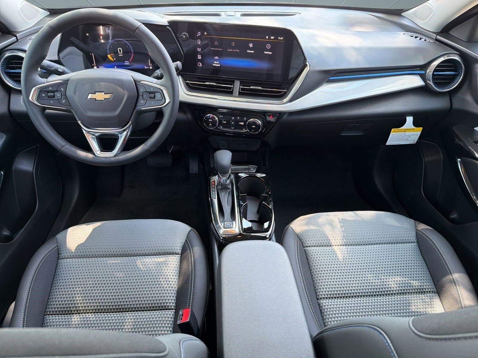 2026 Chevrolet Trax LT - Photo 16