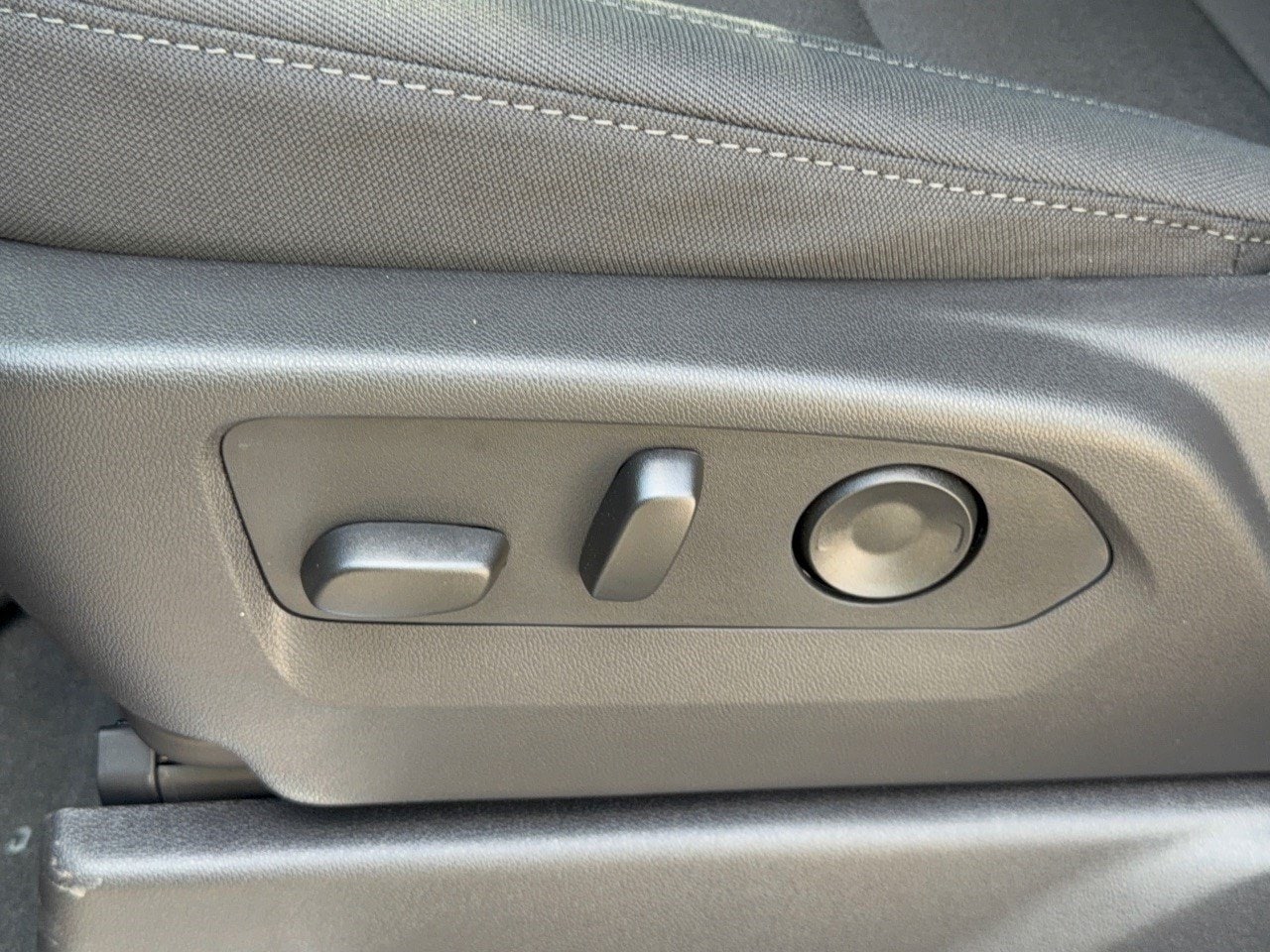2026 Chevrolet Silverado 1500 LT - Photo 16
