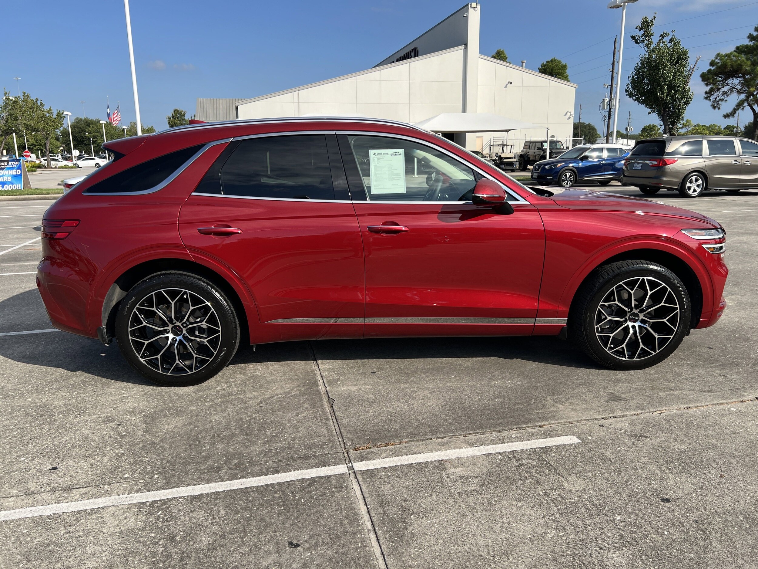 2022 Genesis GV70 2.5T photo 2
