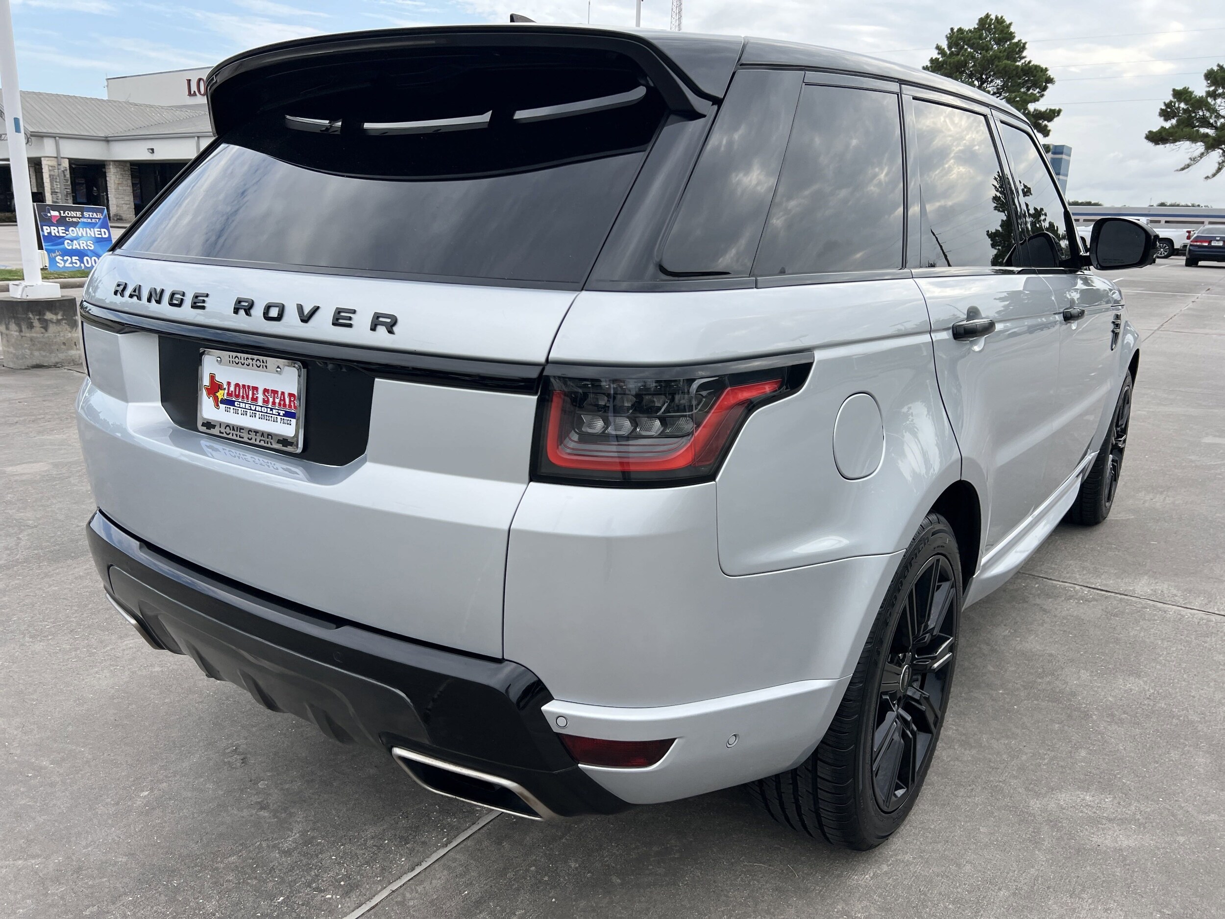 2021 Land Rover Range Rover Sport HST photo 3