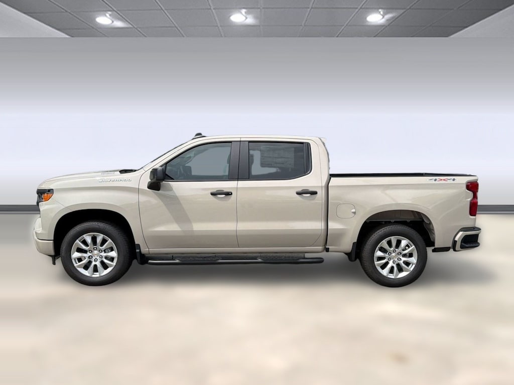 New 2026 Chevrolet Silverado 1500 Custom Truck