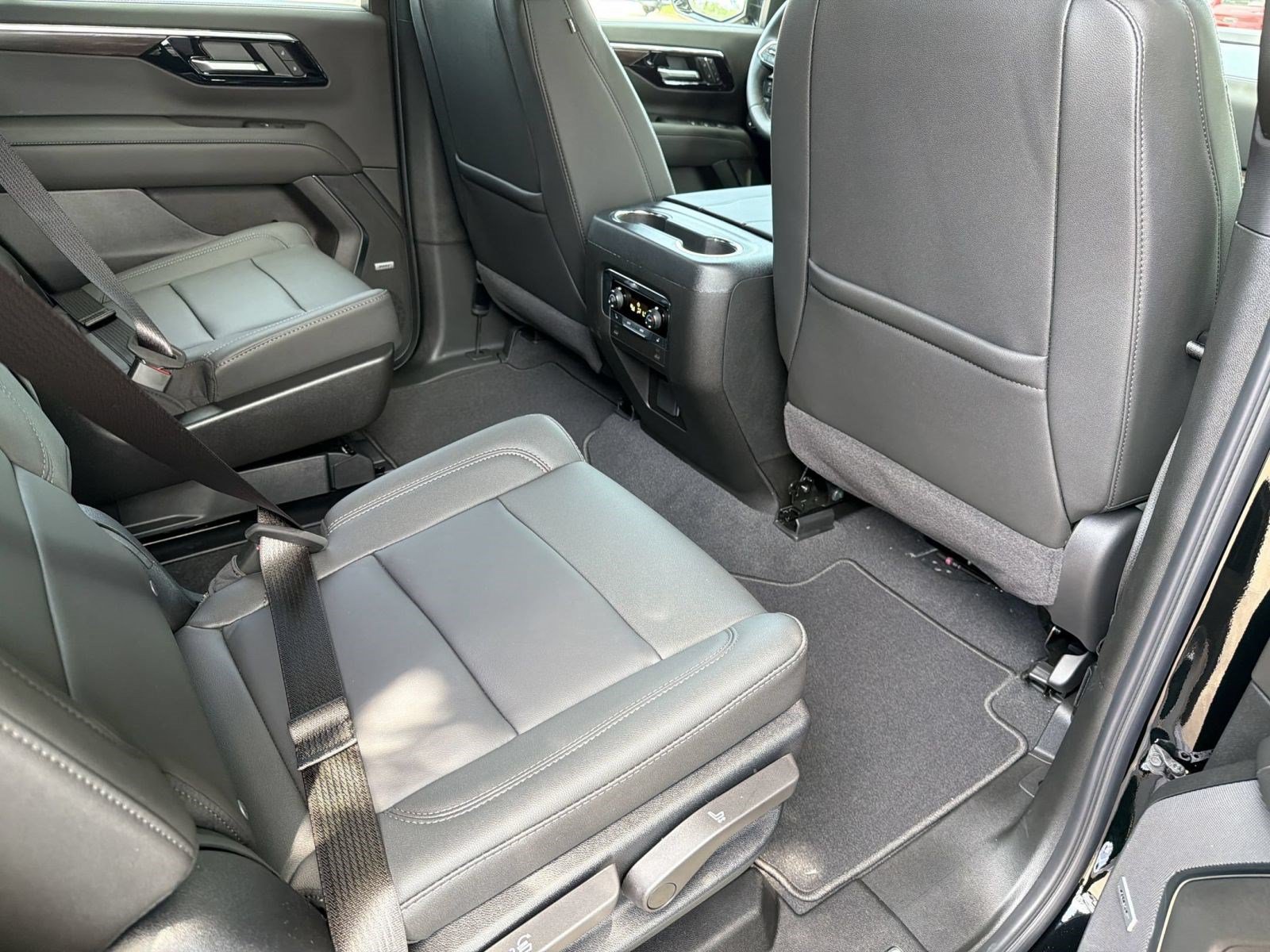 2026 Chevrolet Tahoe LT - Photo 31