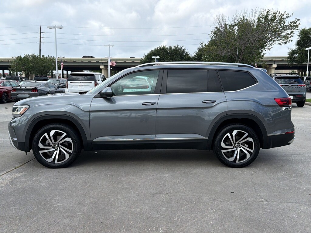 Used 2023 Volkswagen Atlas 2.0T SEL SUV
