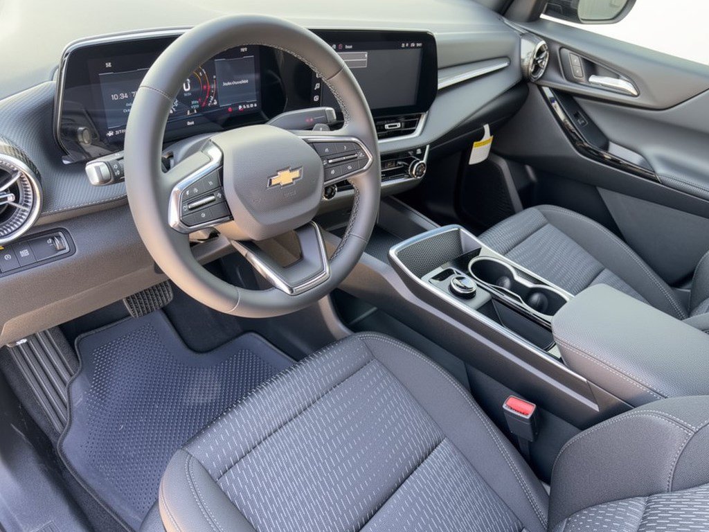 Used 2027 Chevrolet Equinox LT SUV