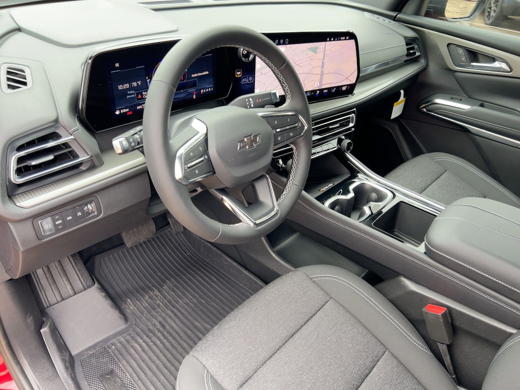 New 2026 Chevrolet Traverse LT SUV