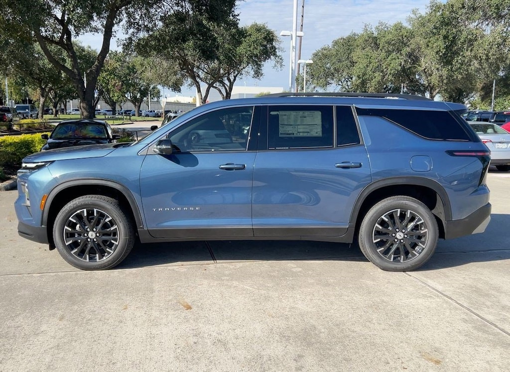 New 2026 Chevrolet Traverse LT SUV