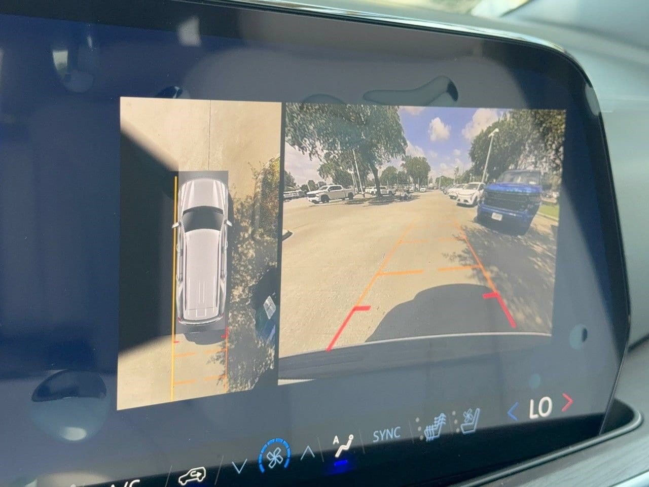 2026 Chevrolet Tahoe Premier - Photo 27