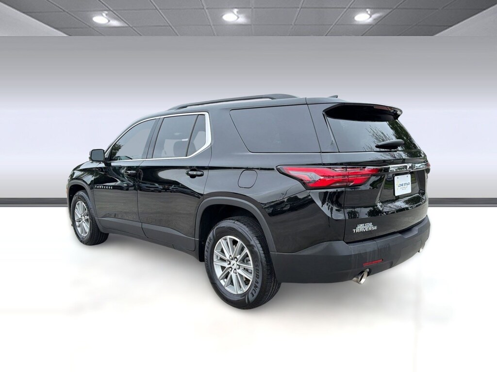 Used 2023 Chevrolet Traverse LT Leather SUV
