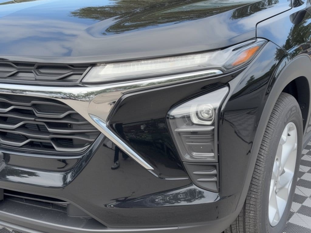 2026 Chevrolet Trax LS - Photo 12