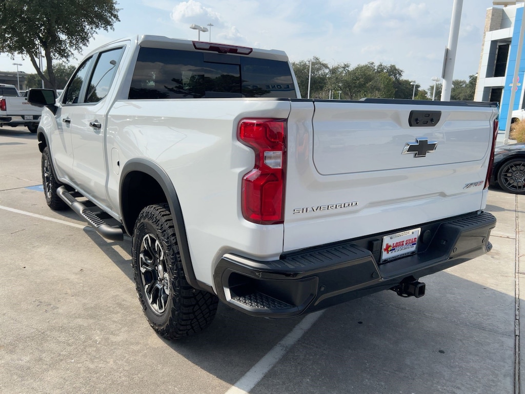 New 2026 Chevrolet Silverado 1500 ZR2 Truck