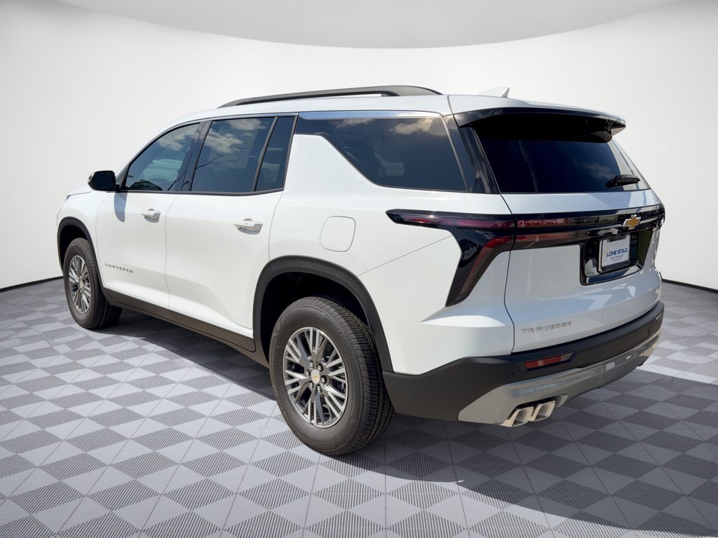Used 2027 Chevrolet Traverse LT SUV