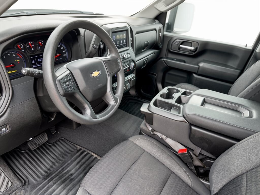 Used 2024 Chevrolet Silverado 2500 HD Custom Truck
