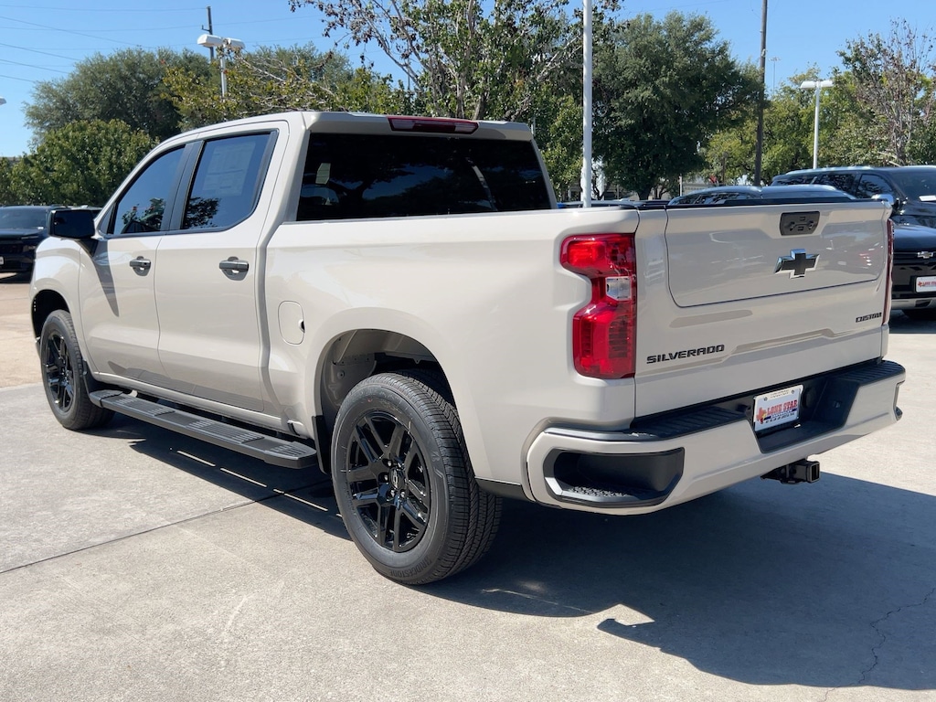 New 2026 Chevrolet Silverado 1500 Custom Truck