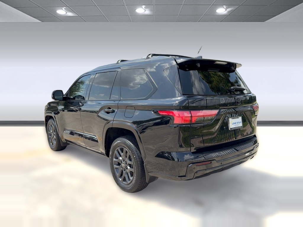 Used 2025 Toyota Sequoia Platinum SUV