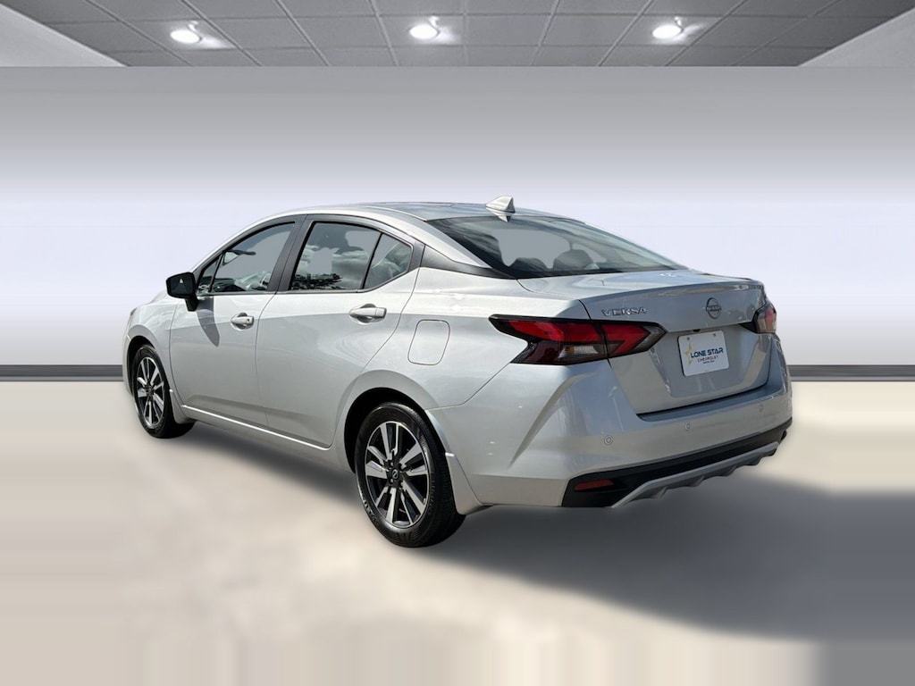 Used 2024 Nissan Versa 1.6 SV Sedan