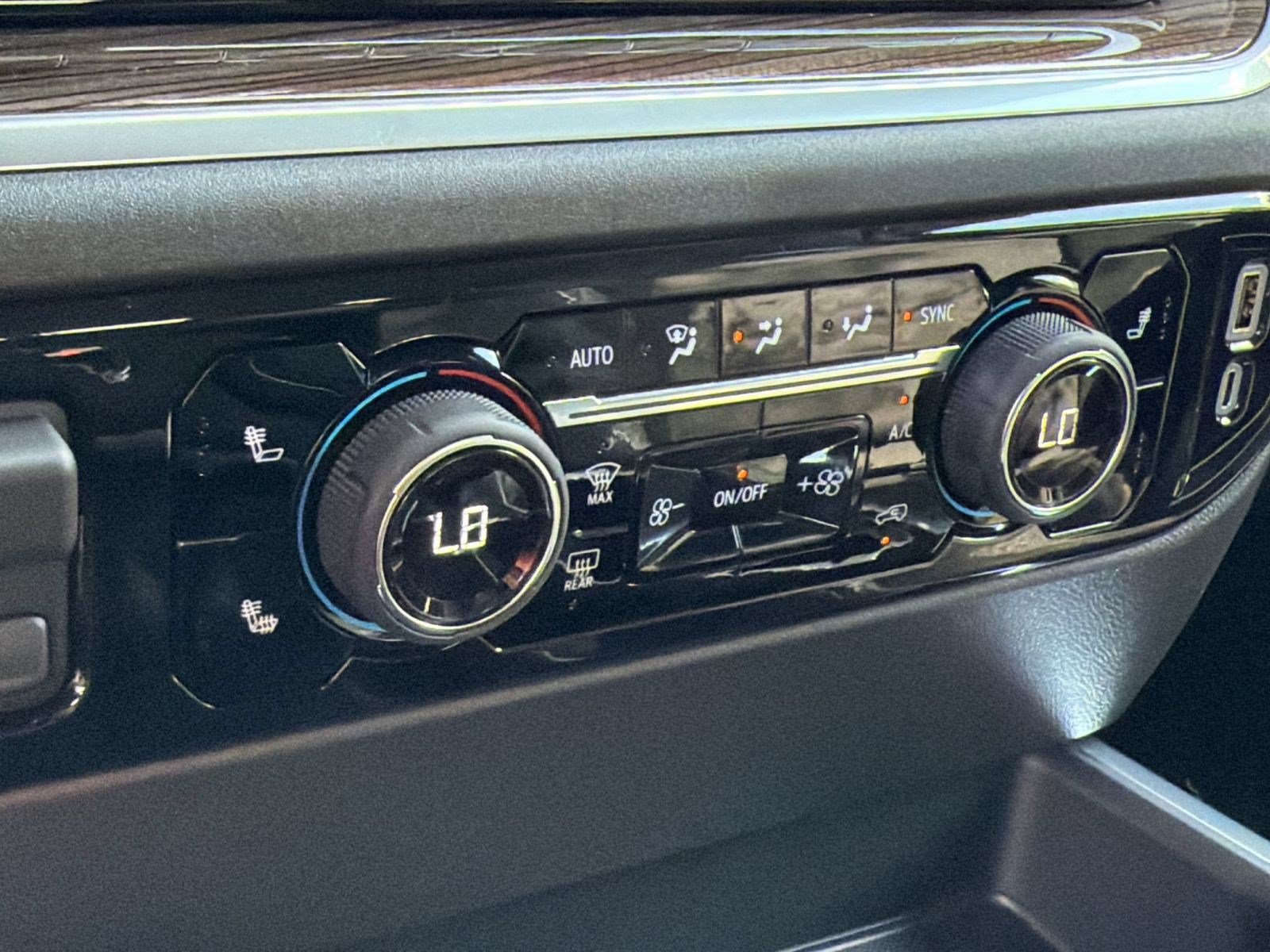 2026 Chevrolet Silverado 1500 LT - Photo 17