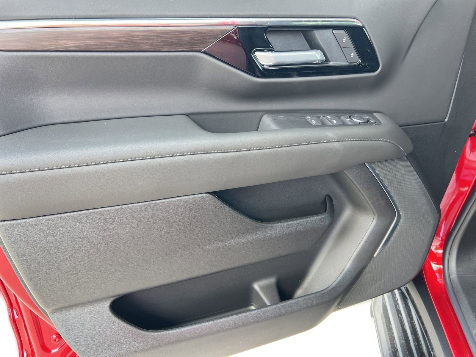 2026 Chevrolet Tahoe LS - Photo 20