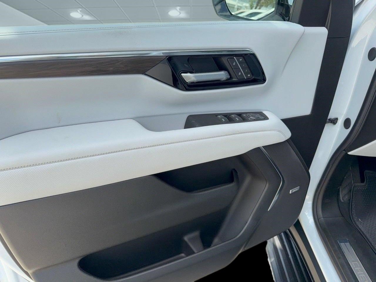 2026 Chevrolet Tahoe Premier - Photo 16