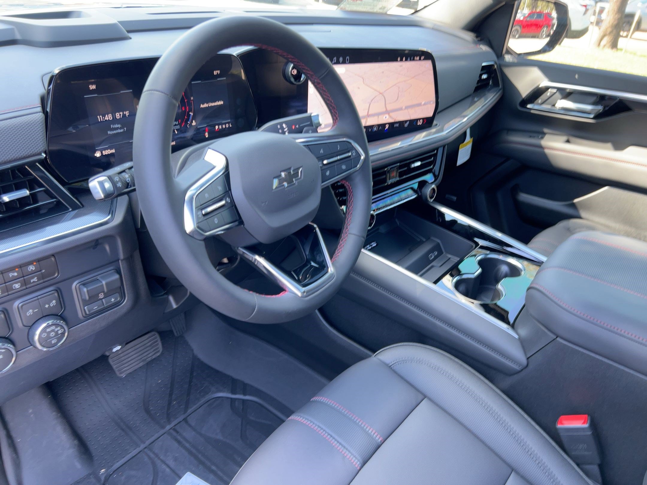 2026 Chevrolet Suburban RST photo 4