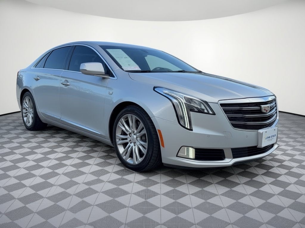 2018 CADILLAC XTS Luxury Car