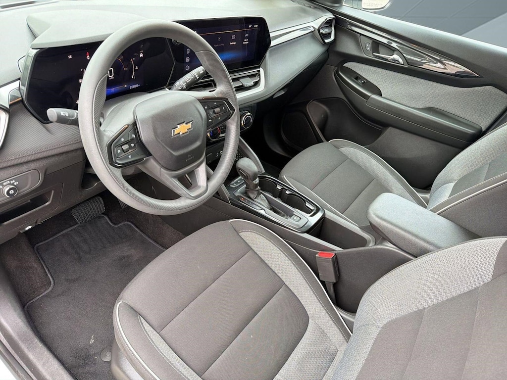 Used 2024 Chevrolet Trailblazer LT SUV