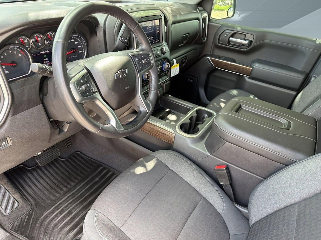 Used 2019 Chevrolet Silverado 1500 RST Truck
