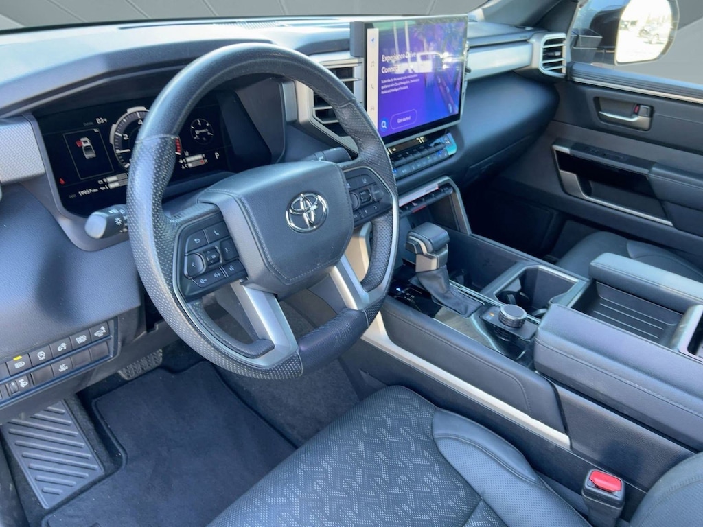 Used 2025 Toyota Tundra 2WD Limited