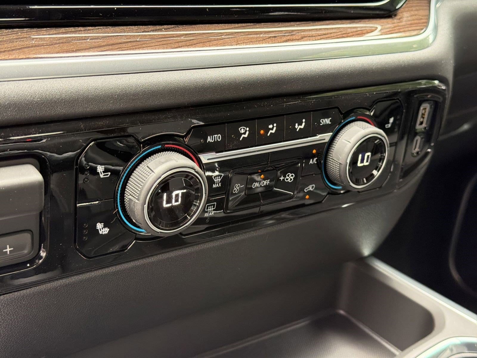 2026 Chevrolet Silverado 1500 LT - Photo 17