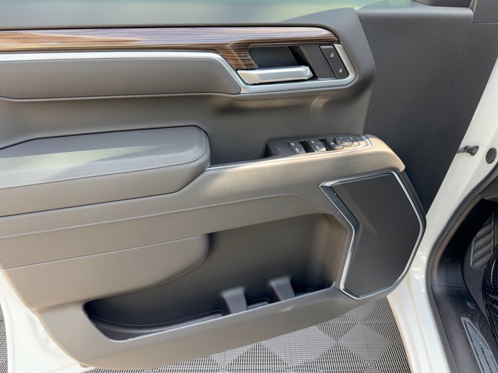 2026 Chevrolet Silverado 1500 LT - Photo 14