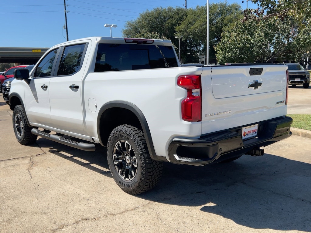 New 2026 Chevrolet Silverado 1500 ZR2 Truck