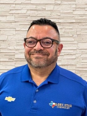 Staff member Edwin Gonzalez from ID_1e670e