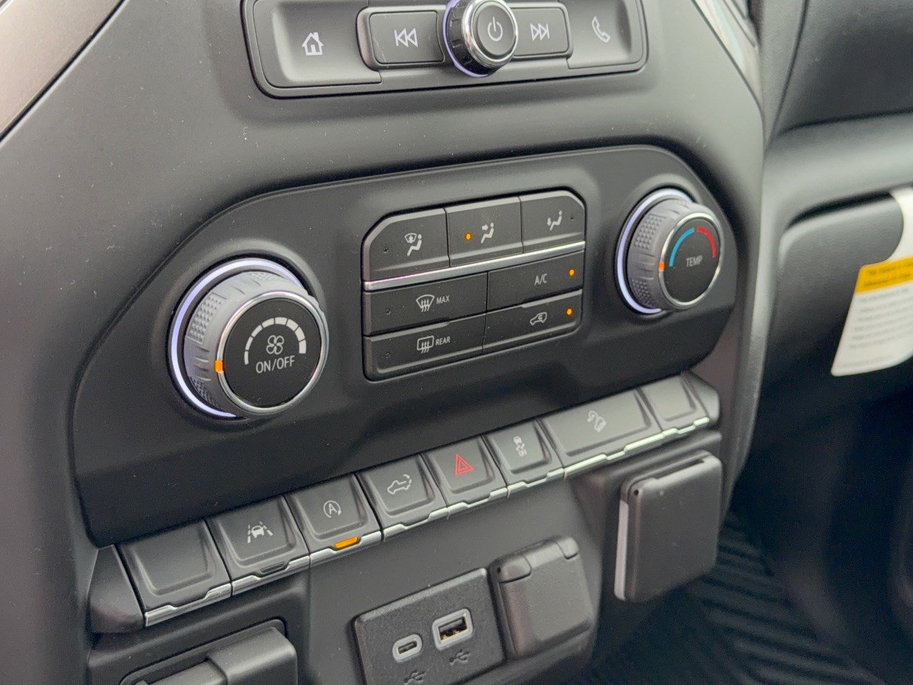 2026 Chevrolet Silverado 1500 Custom Trail Boss - Photo 22