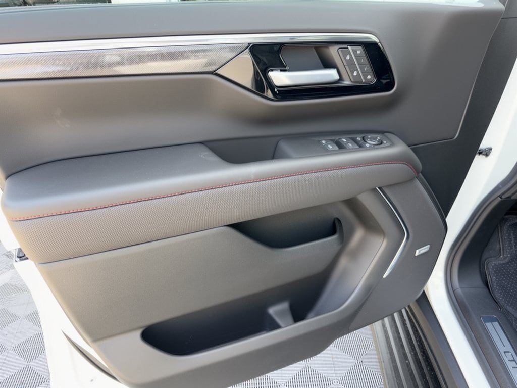 2026 Chevrolet Tahoe RST - Photo 14