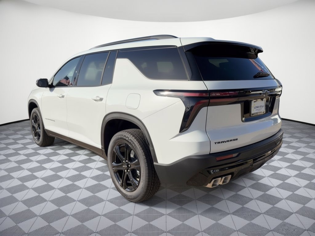 Used 2027 Chevrolet Traverse LT SUV