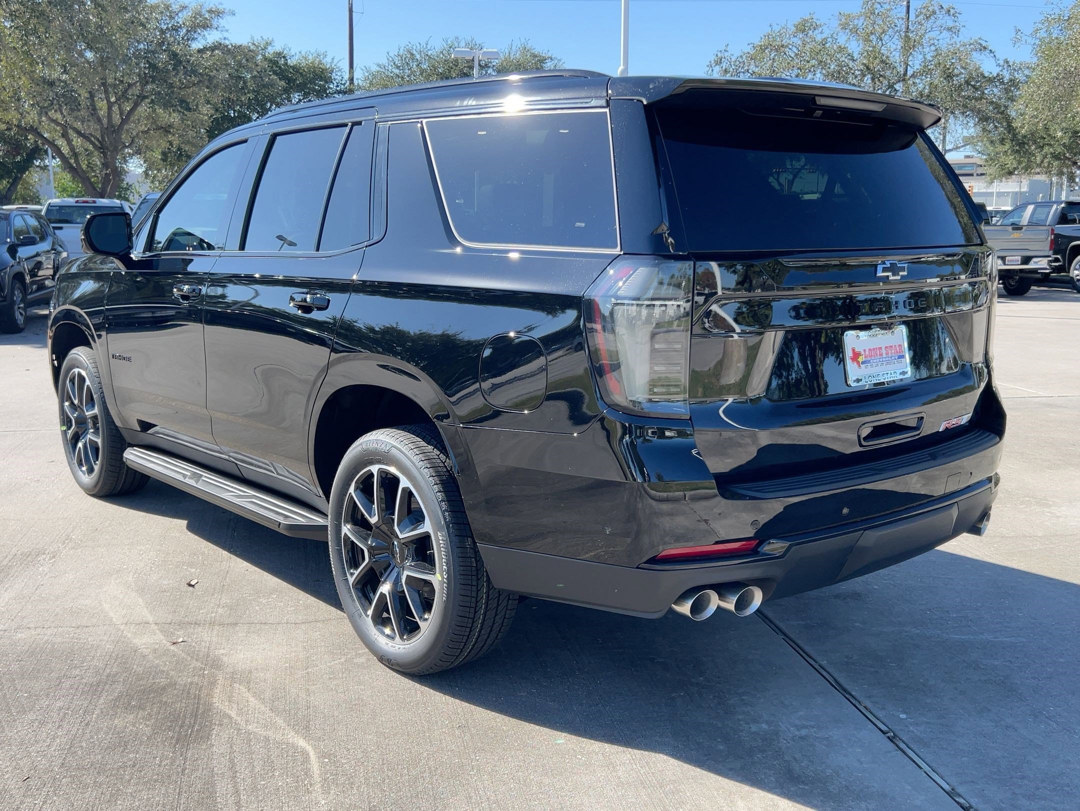 2026 Chevrolet Tahoe RST photo 2