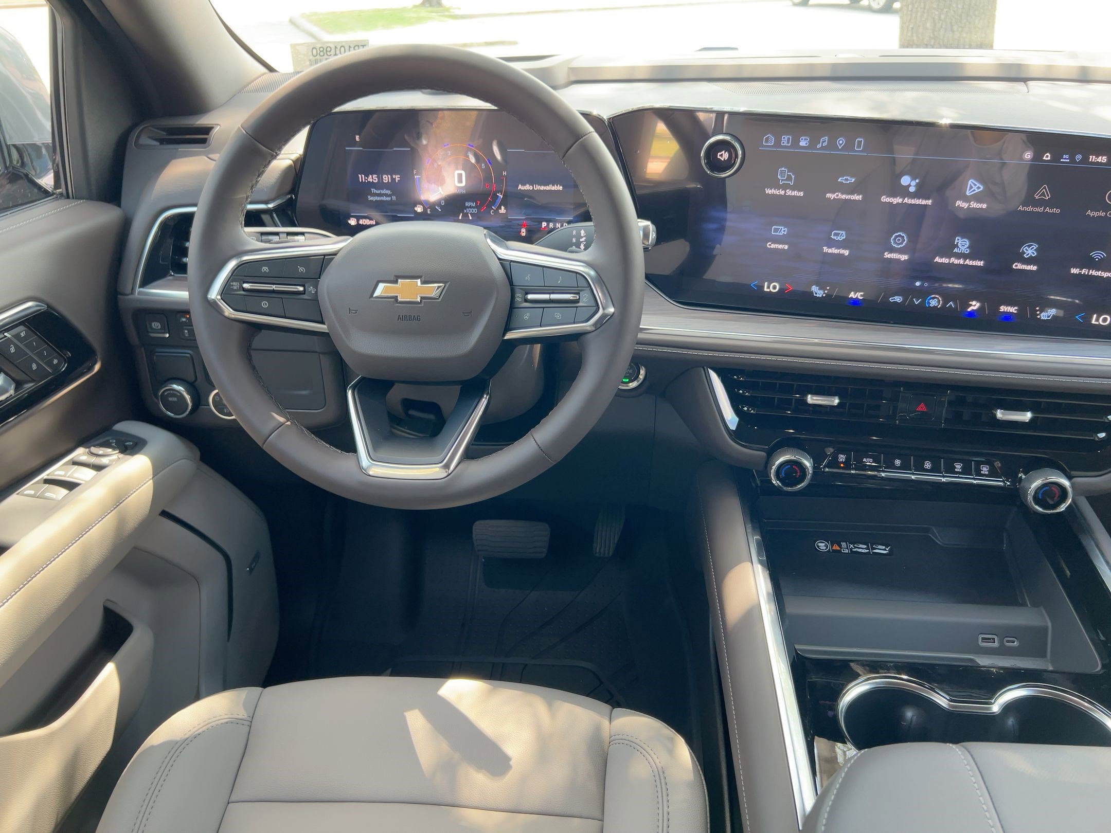 2026 Chevrolet Suburban LT photo 3