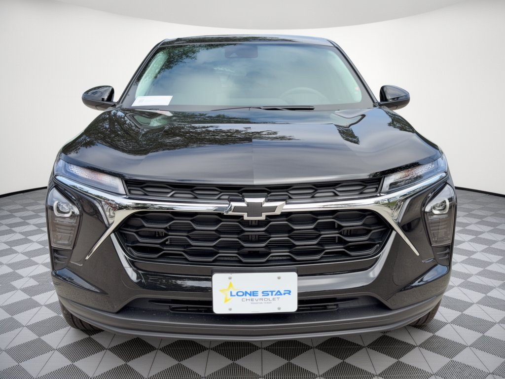 2026 Chevrolet Trax LS - Photo 6
