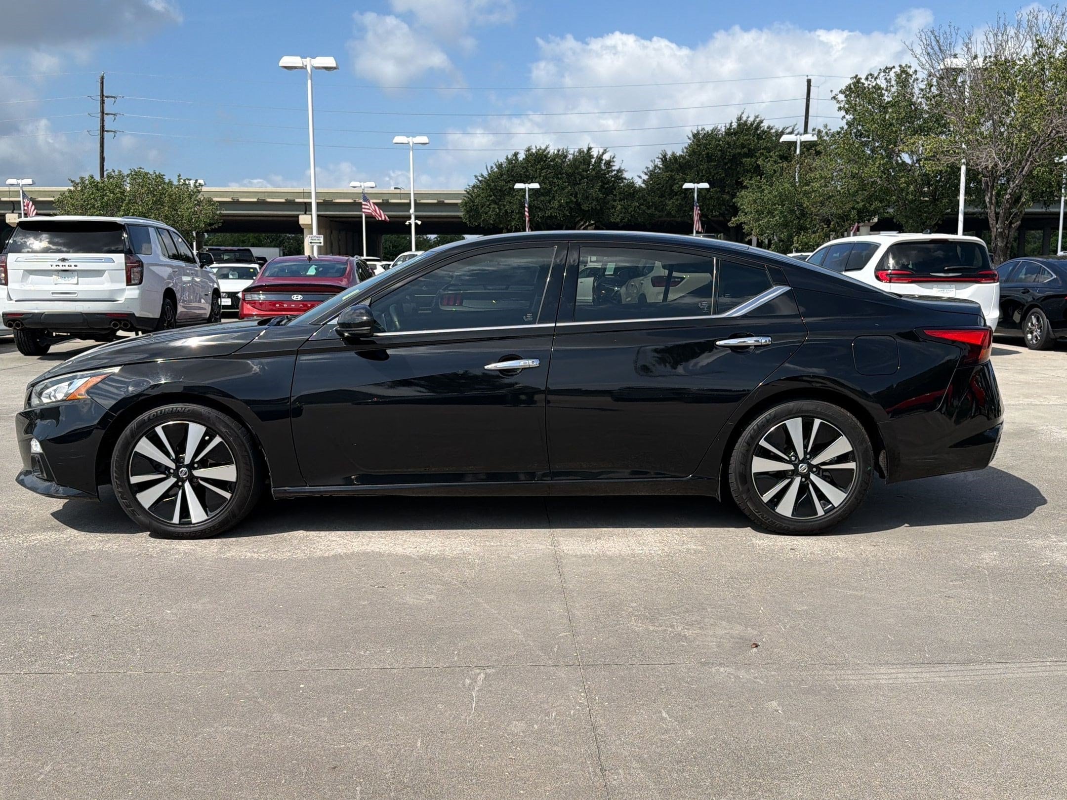 Altima SL FWD Sedan