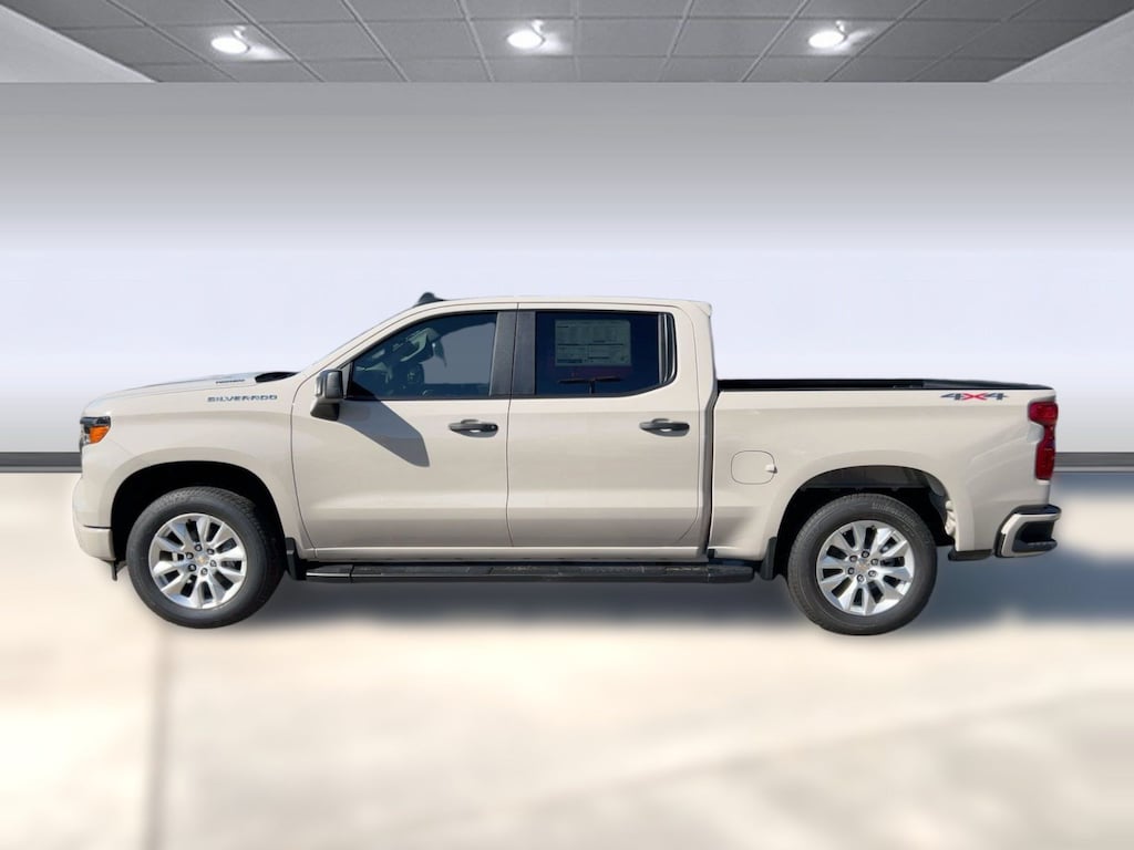 New 2026 Chevrolet Silverado 1500 Custom Truck