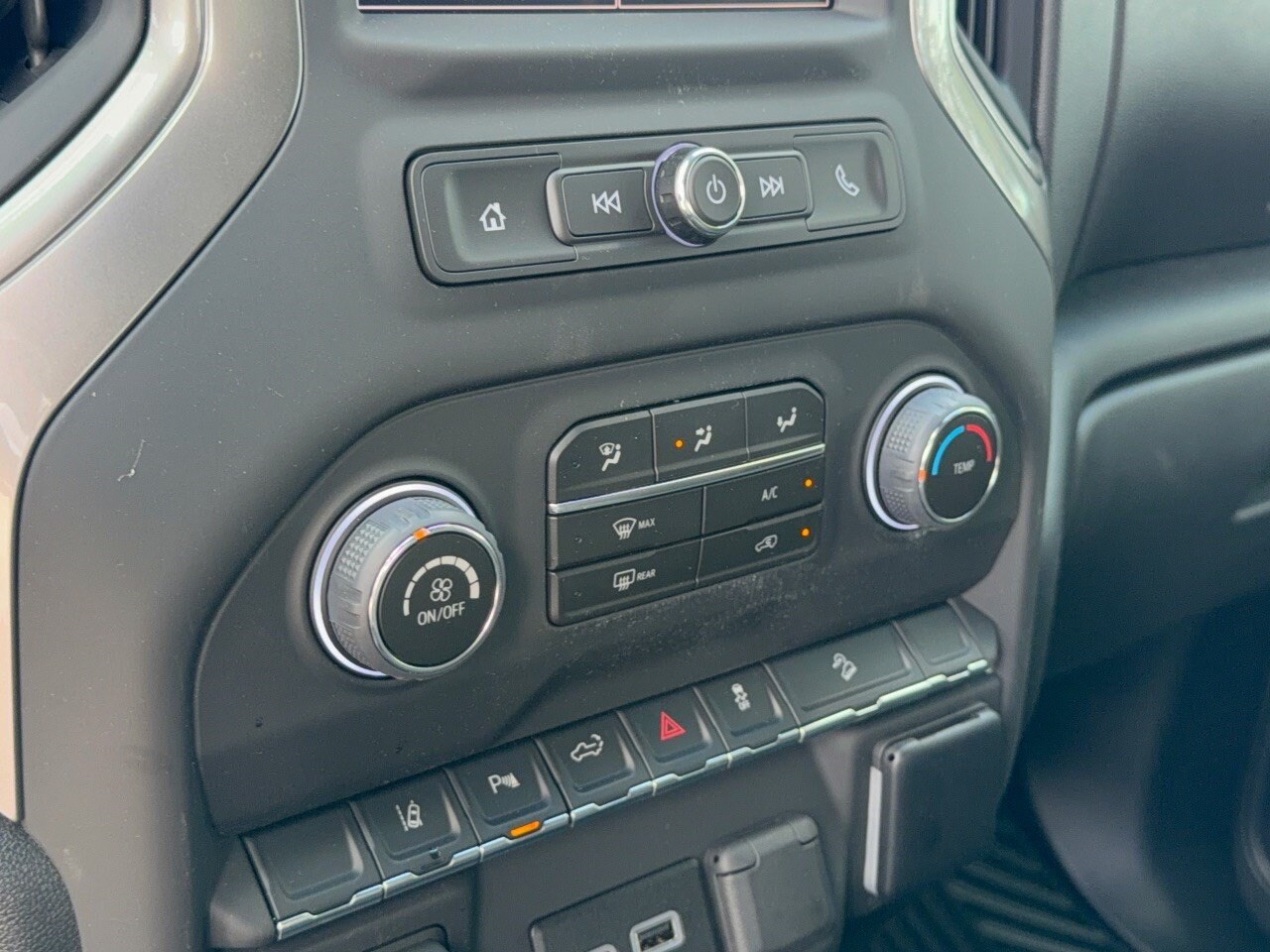 2026 Chevrolet Silverado 2500 HD Custom - Photo 22
