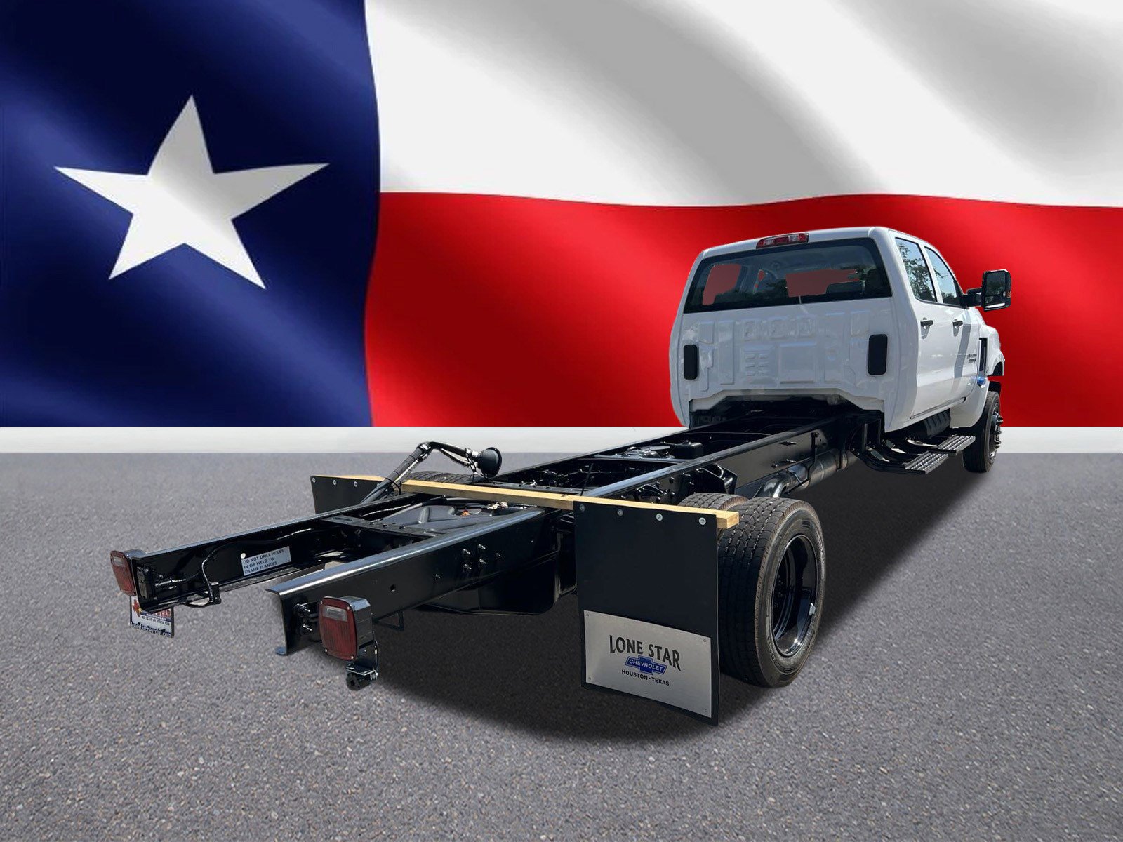 2024 Chevrolet Silverado 5500HD Work Truck photo 4