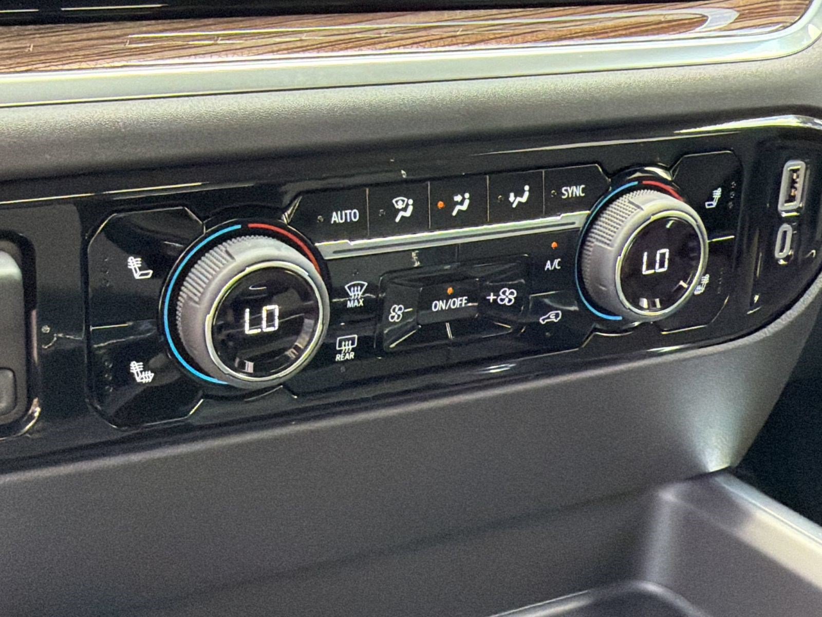 2026 Chevrolet Silverado 2500 HD LT - Photo 17