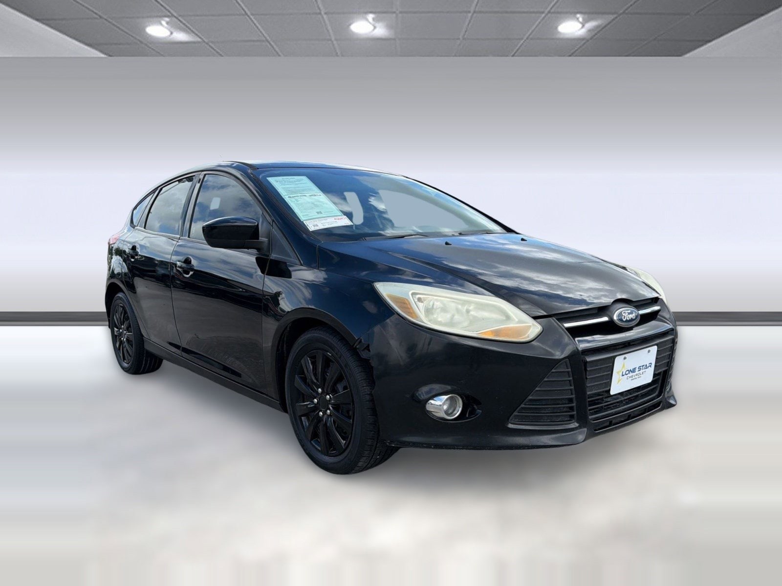 Focus SE Hatchback