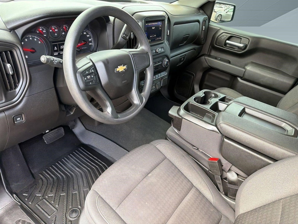 Used 2025 Chevrolet Silverado 1500 Custom Truck