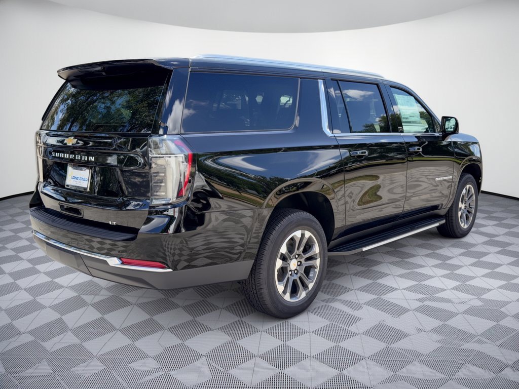 2026 Chevrolet Suburban LT - Photo 9
