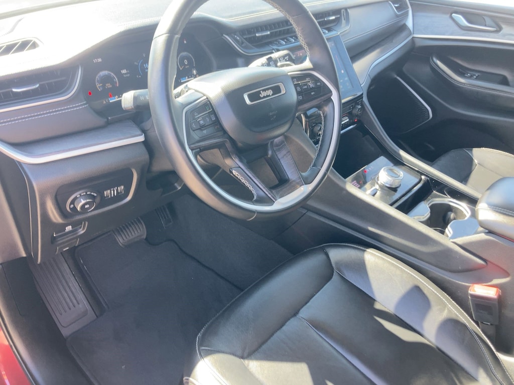 Used 2022 Jeep Grand Cherokee L Limited 4x4 SUV